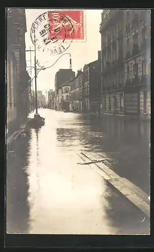 AK Levallois-Perret, Strassenpartie bei Hochwasser