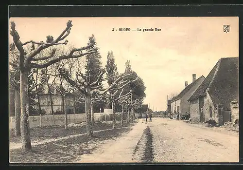 AK Ouges, La grande Rue