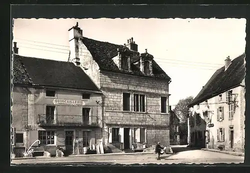 AK Baigneux, La Maison aux Cariatides