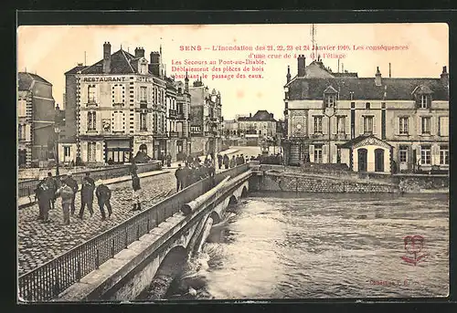 AK Sens, L`inondation de Janvier 1910, Les Secours au Pont-au-Diable, Hochwasser