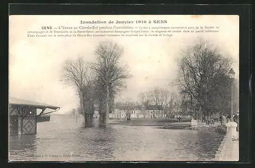 AK Sens, L`Yonne au Clos-le-Roi pendant l`Inondation, Janvier 1910, Hochwasser