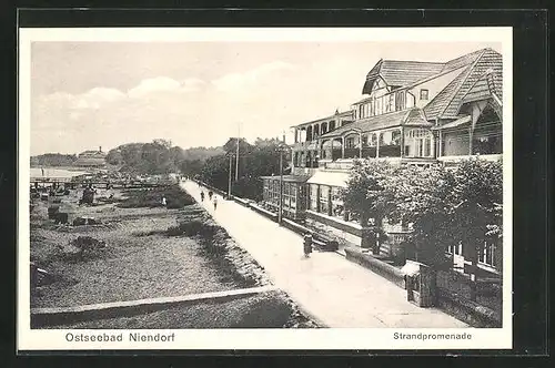 AK Niendorf, Strandpromenade mit Hotel