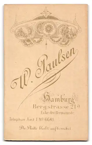 Fotografie W. Paulsen, Hamburg Bergstrasse 21a, bürgerliches Paar nebeinander posierend