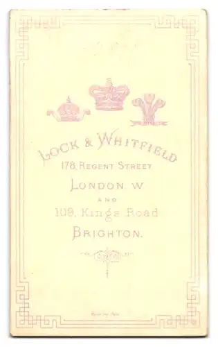 Fotografie Lock & Whitfield, London, 178, Regent Street, Portrait stattlicher Herr in modischer Kleidung