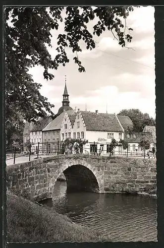 AK Friedrichstadt, Ortspartie mit Steinbrücke über die Eider