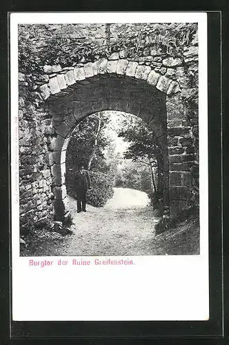 AK Blankenburg /Thür., Burgtor der Ruine Greifenstein