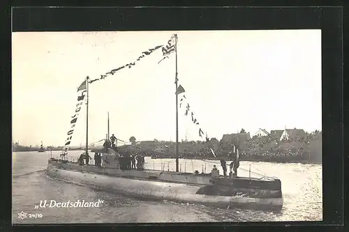 AK U-Boot Deutschland in Fahrt