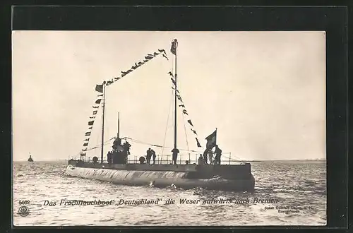 AK Bremen, Das Frachttauchboot Deuschland fährt die Weser aufwärts