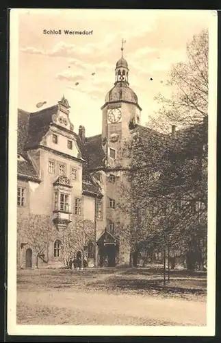 AK Wermsdorf, Schloss mit Vorplatz