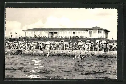 AK Büsum, Badeleben vor der Liegehalle