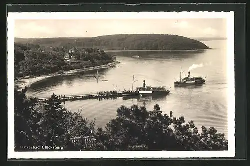 AK Glücksburg, Dampfer am Landesteg