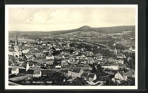 AK Ahrweiler, Totalansicht mit Blick auf Neuenahrerberg