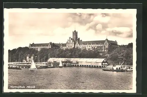 AK Flensburg-Mürwik, Marineschule vom Wasser betrachtet