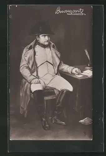AK Napoleon am Tisch sitzend