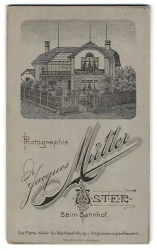 Fotografie Jacques Müller, Uster, Am Bahnhof, rücks. Ansicht Uster, vorders. Portrait niedliches Blumenmädchen