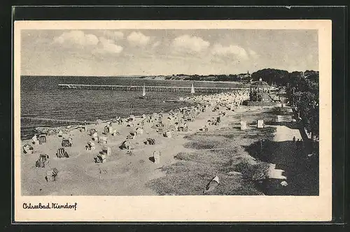 AK Niendorf /Ostsee, Blick auf den Strand