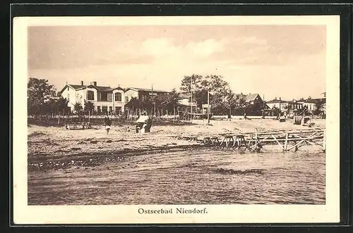 AK Niendorf /Ostsee, Motiv vom Strande