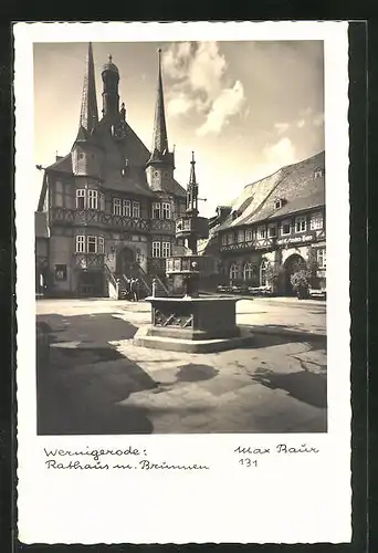 AK Wernigerode, Rathaus mit Brunnen