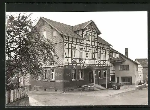 AK Urnshausen-Bernshausen / Rhön, Gasthaus Zur grünen Kutte
