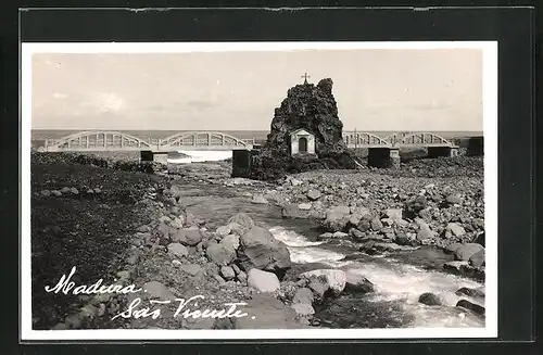 AK Sao Vicente, Eisenbahnbrücke und Gedenkstein