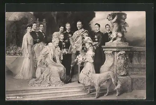 AK Mädchen mit Blumen vor Auguste Victoria und Wilhelm II. von Preussen