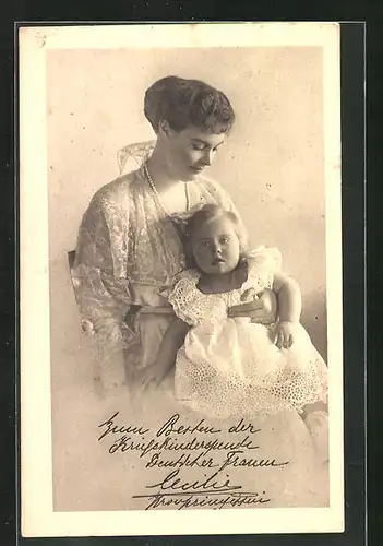 AK Kronprinzessin Cecilie von Preussen mit Tochter Prinzessin Alexandrine