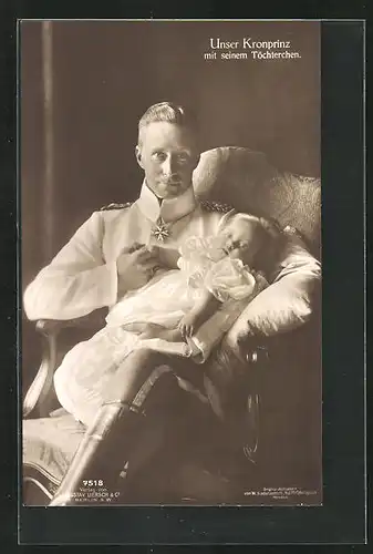 AK Kronprinz Wilhelm mit Töchterchen Prinzessin Alexandrine