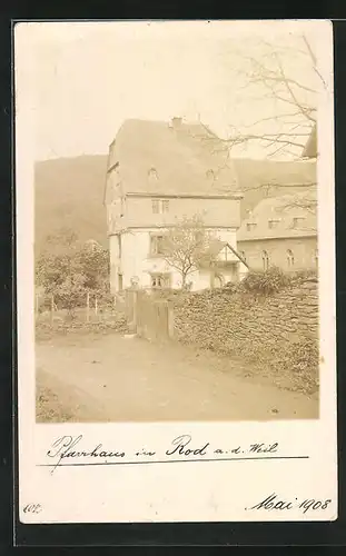 Foto-AK Rod a. d. Weil, Pfarrhaus