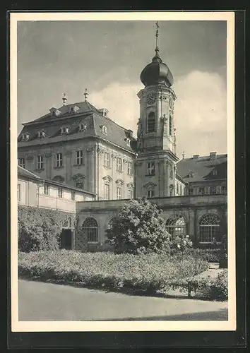 AK Werneck /Ufr., Ehrenhof gegen die Schlosskirche