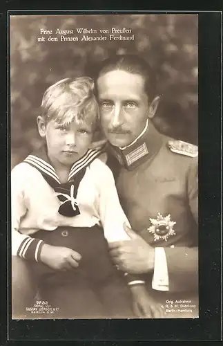 AK Prinz August Wilhelm von Preussen mit dem Prinzen Alexander Ferdinand