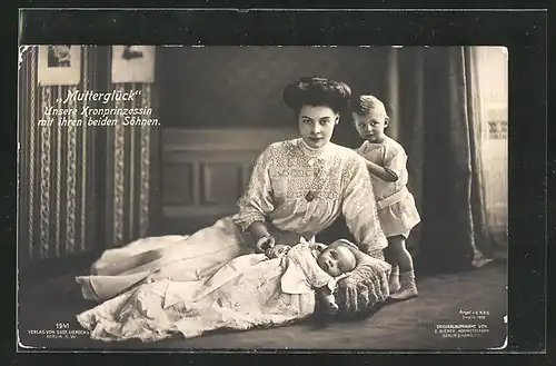 AK Kronprinzessin Cecilie im Mutterglück mit den beiden kleinen Prinzen