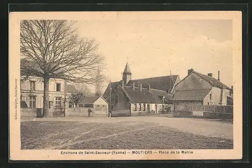 AK Moutiers, Place de la Mairie