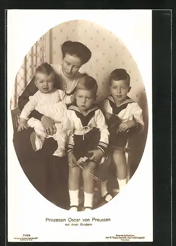 AK Prinzessin Oskar von Preussen mit ihren Kindern