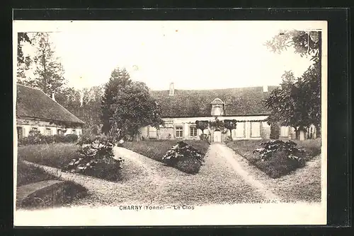 AK Charny, Le Clos