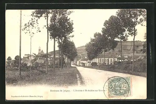 AK Saint-Aubin-sur-Yonne, L`Arrivée à la ville