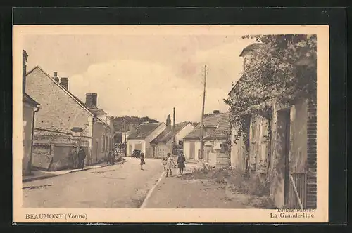 AK Beaumont, La Grande-Rue