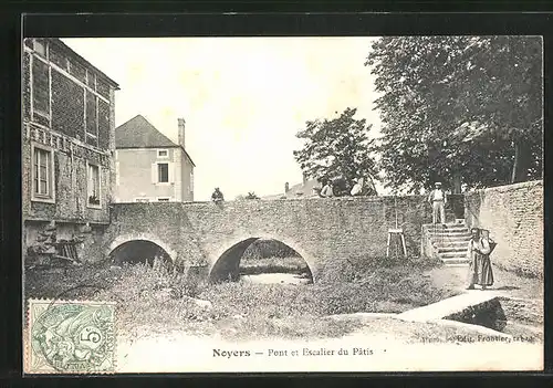 AK Noyers-sur-Serein, Pont et Escalier du Patis