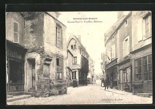 AK Noyers-sur-Serein, Grand`Rue -Vieilles Maisons