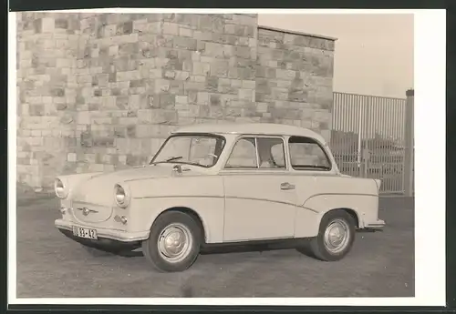 Fotografie Auto Sachsenring Trabant 600, PKW mit Kfz-Kennzeichen: IU 83-42