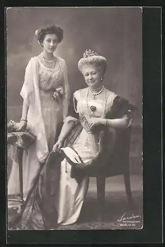 AK Kaiserin Auguste Victoria mit Prinzessin im Portrait