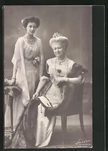 AK Kaiserin Auguste Victoria mit Prinzessin