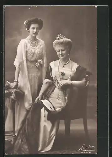 AK Kaiserin Auguste Victoria mit Prinzessin