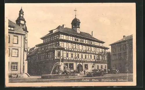 AK Vacha / Rhön, Brunnen und Rathaus