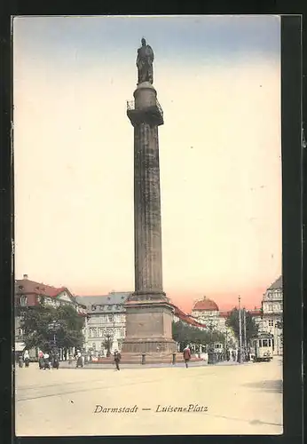 AK Darmstadt, Luisenplatz mit Denkmal und Strassenbahnen