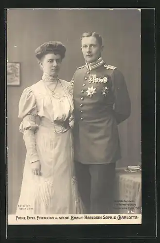 AK Prinz Eitel Friedrich von Preussen mit seiner Braut Herzogin Sophie Charlotte von Oldenburg