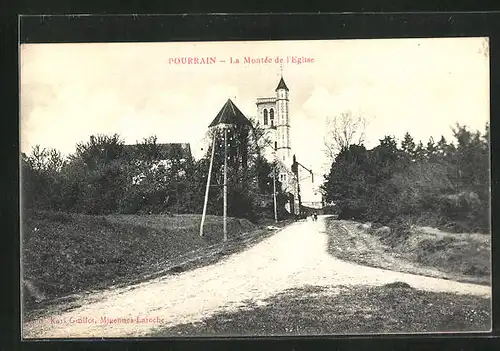 AK Pourrain, La Montée de l`Eglise