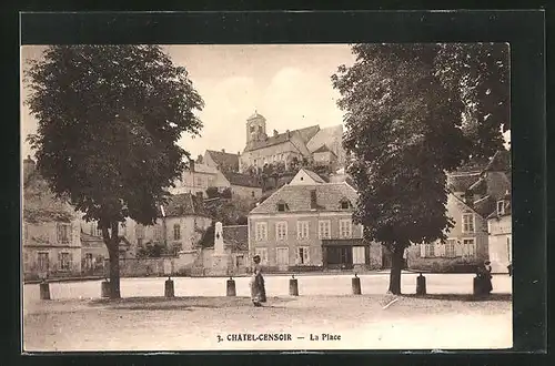 AK Chatel-Censoir, La Place