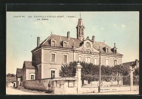 AK La Chapelle-Vieille-Foret, La Mairie