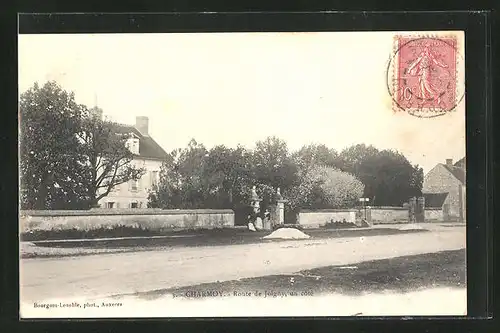 AK Charmoy, Route de Joigny, un coté