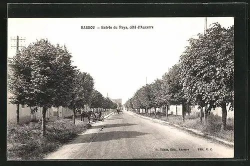 AK Bassou, Entrèe du Pays